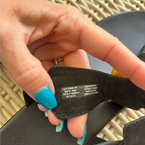 OluKai La’I T Bar Sandal - Picture 8 of 8